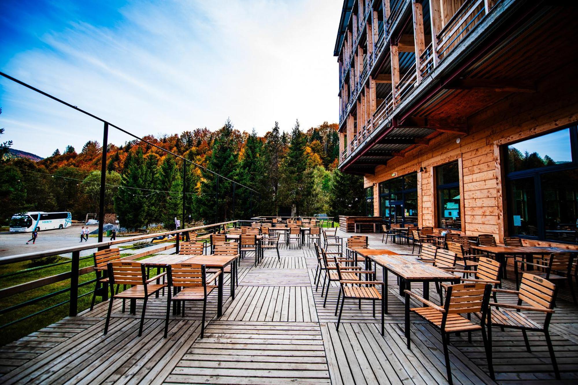 Complexul Turistic Cheile Butii Hotel Cîmpu lui Neag Exterior foto