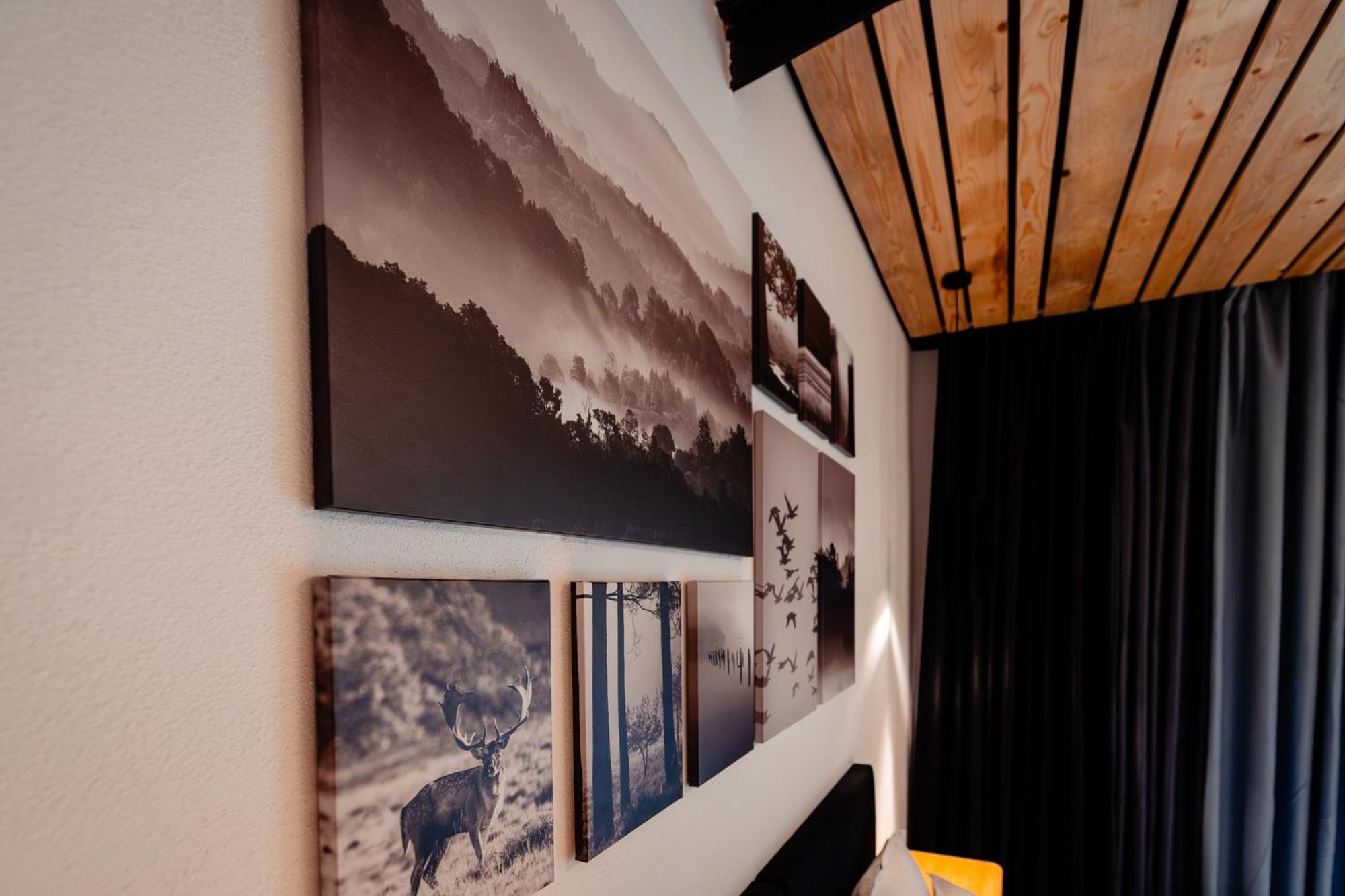 Complexul Turistic Cheile Butii Hotel Cîmpu lui Neag Exterior foto