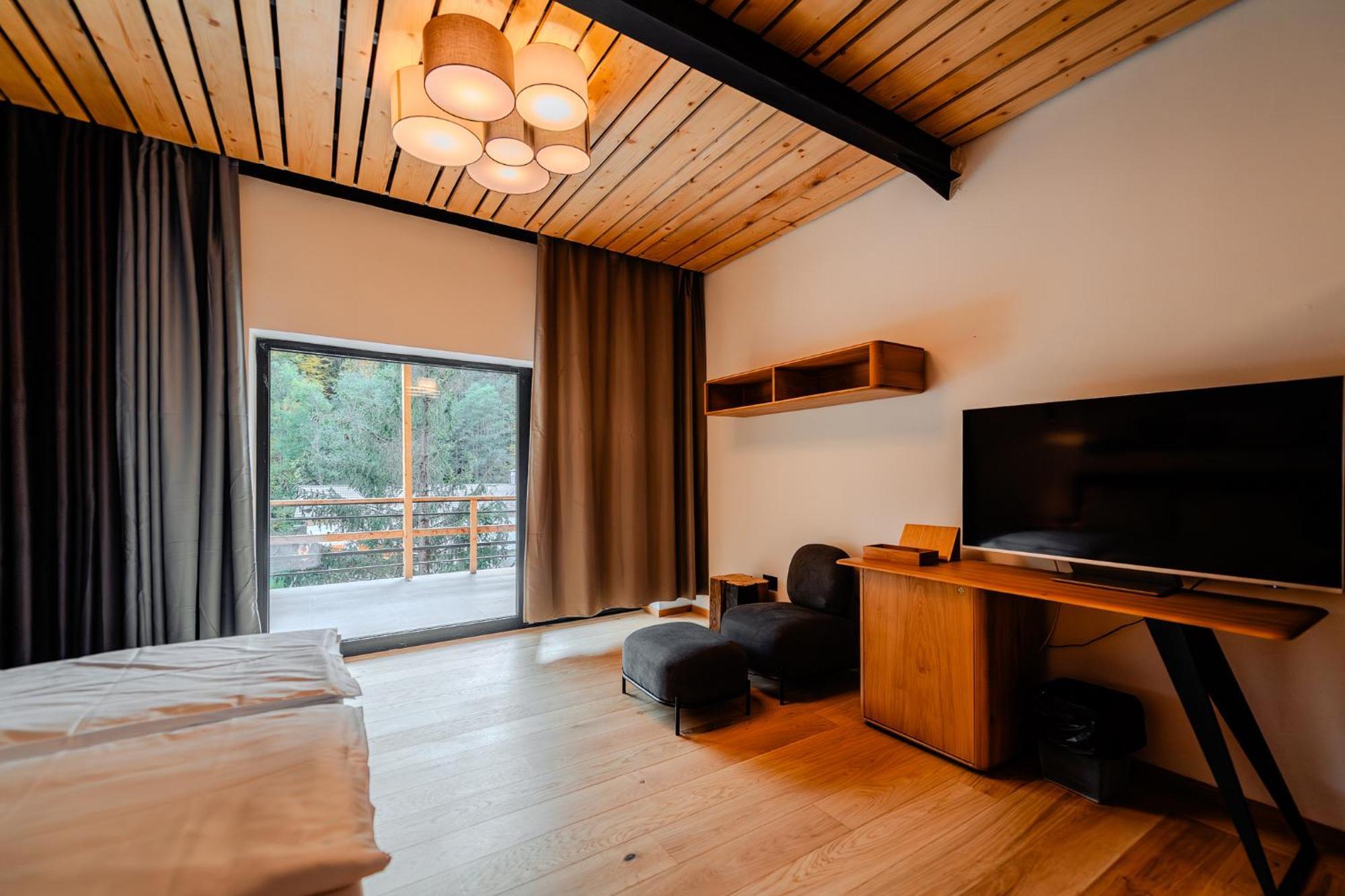 Complexul Turistic Cheile Butii Hotel Cîmpu lui Neag Exterior foto