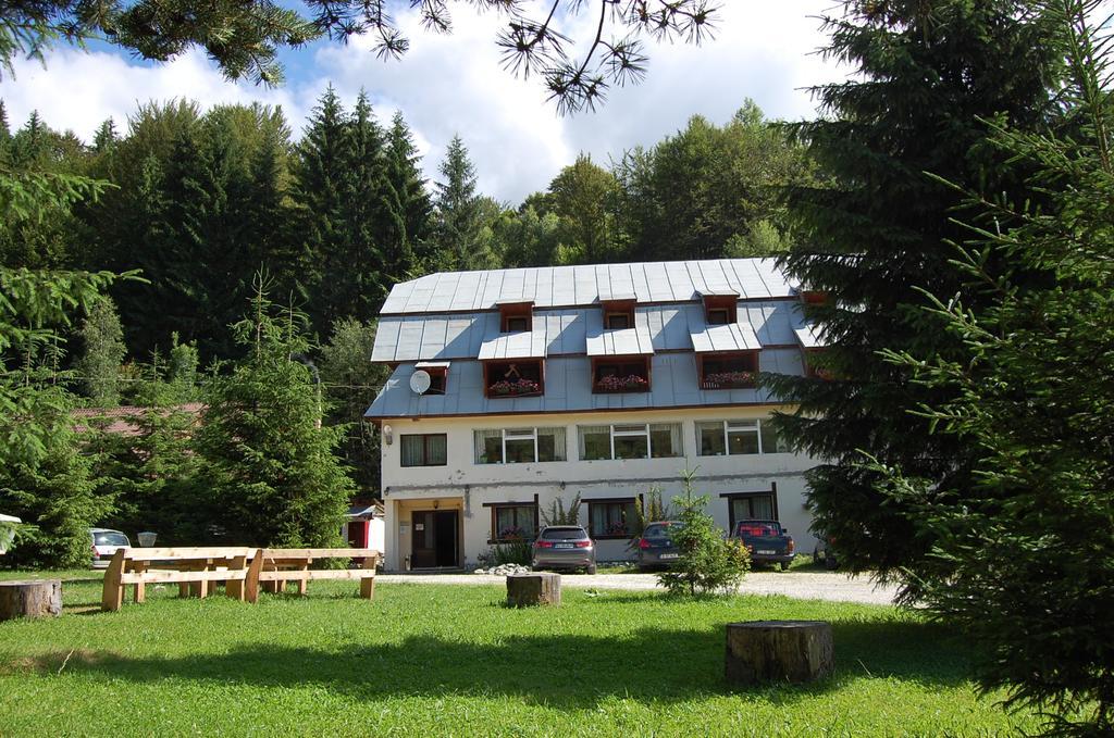 Complexul Turistic Cheile Butii Hotel Cîmpu lui Neag Exterior foto